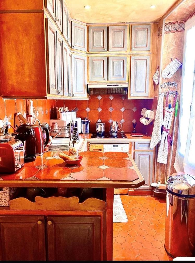 Appartement De Luxe Au Coeur De Saint-Tropez Dış mekan fotoğraf